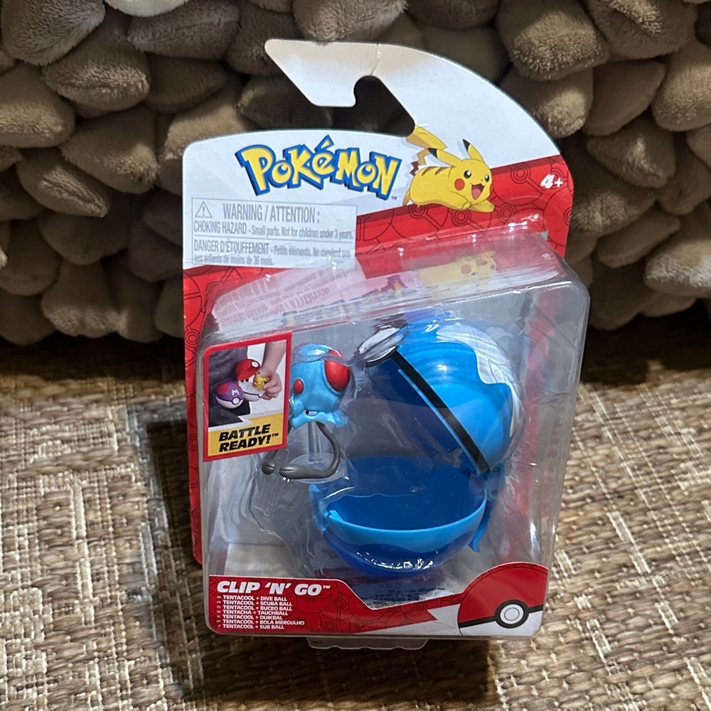 Pokémon Clip ‘N’ Go Tentacool with Dive Ball –